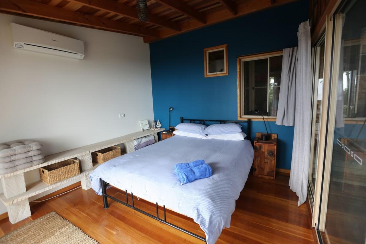 Benji'S By The Sea Apartment Scotts Head Bilik gambar